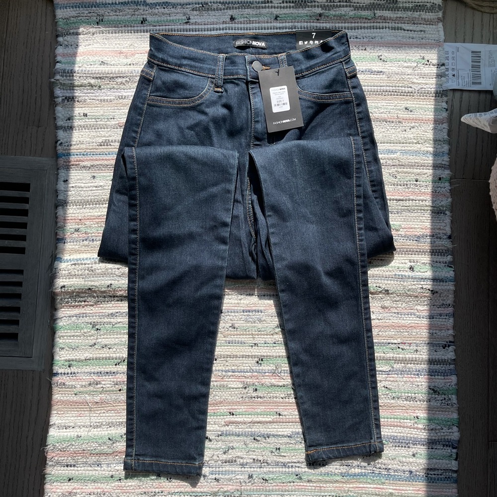 Fashion Nova skinny jeans